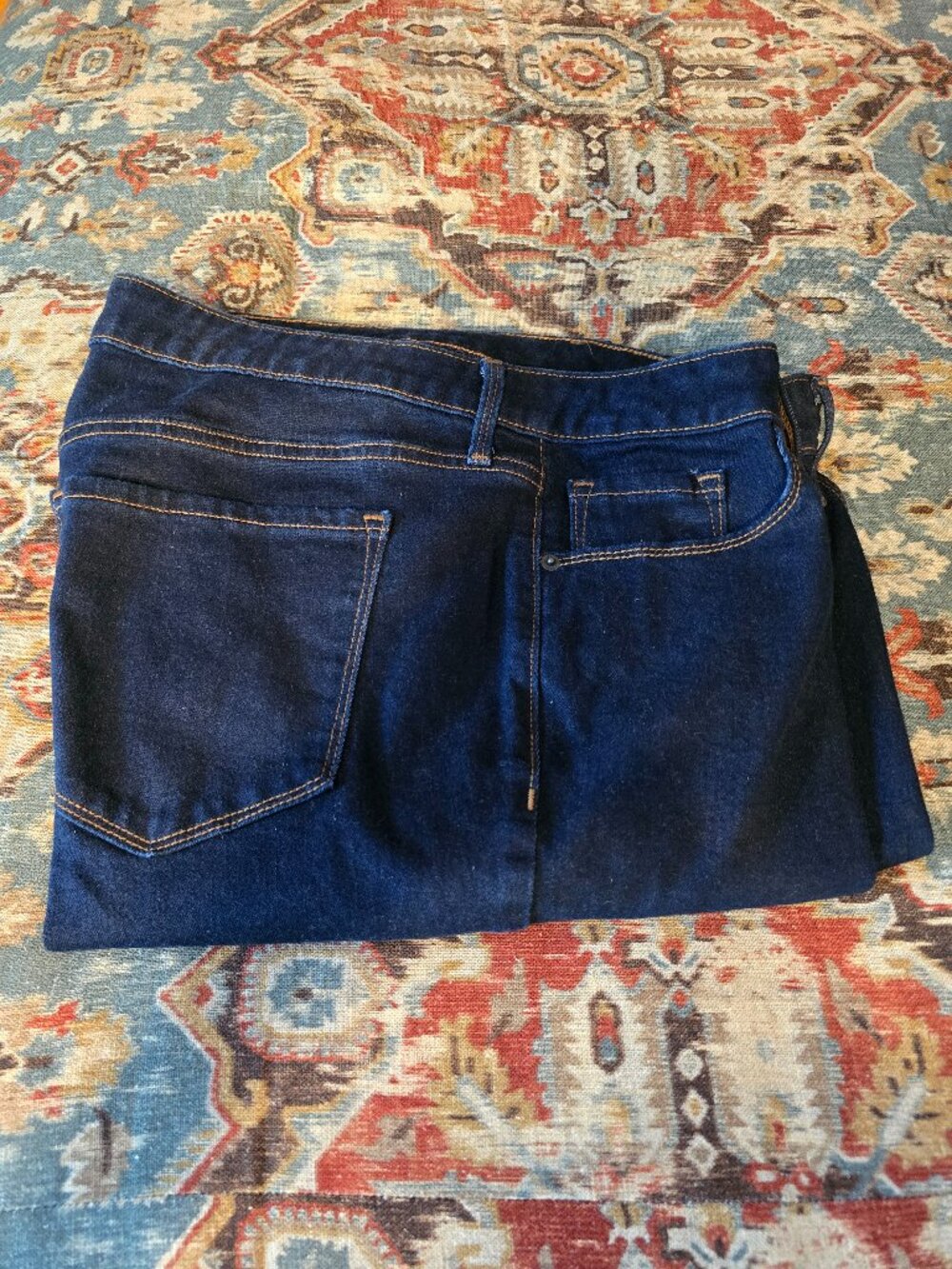 Old Navy Kicker Bootcut Mid-Rise Jeans Tall - NWOT
